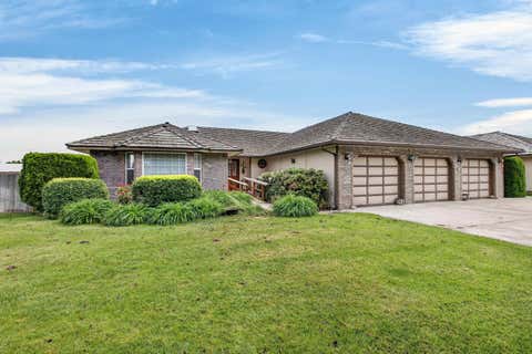 Photo of 81 Alteejen Rd, Zillah, WA 98953 (MLS # 293351)