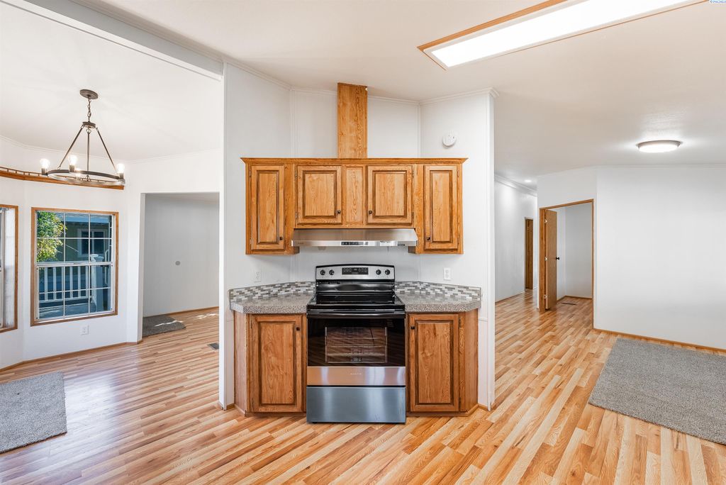 Photo of 7901 W Clearwater #125 Ave, Kennewick, WA 99336 (MLS # 287790)