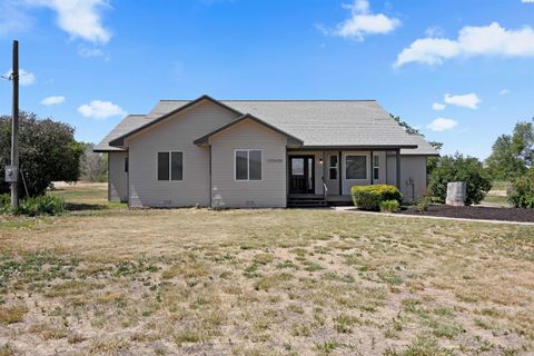 Photo of 100608 W Old Inland Empire Hwy, Prosser, WA 99350 (MLS # 294391)