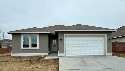 Photo of 6958 W 31st Ave, Kennewick, WA 99338 (MLS # 289229)