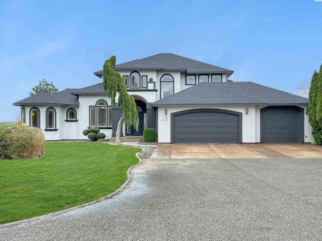 Photo of 211028 E Terril Rd, Kennewick, WA 99337 (MLS # 291633)