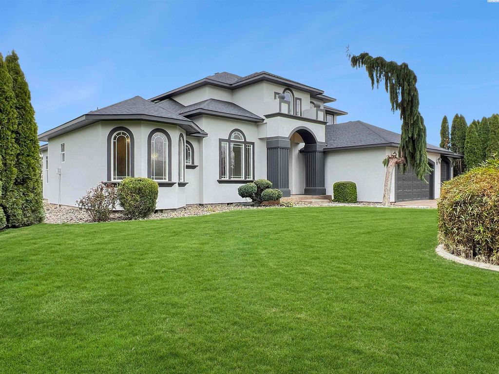 Photo of 211028 E Terril Rd, Kennewick, WA 99337 (MLS # 291633)