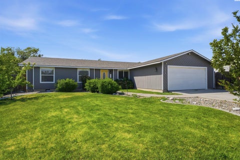 Photo of 3313 S Ione St, Kennewick, WA 99337 (MLS # 295002)