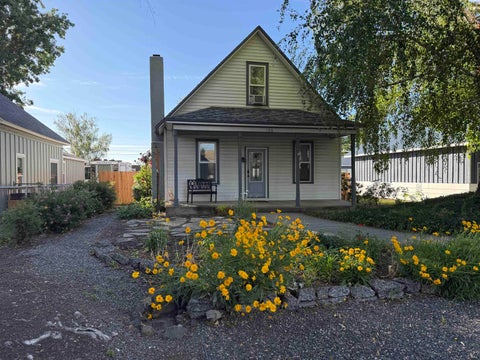 Photo of 1316 Grant Ave, Prosser, WA 99350 (MLS # 293622)