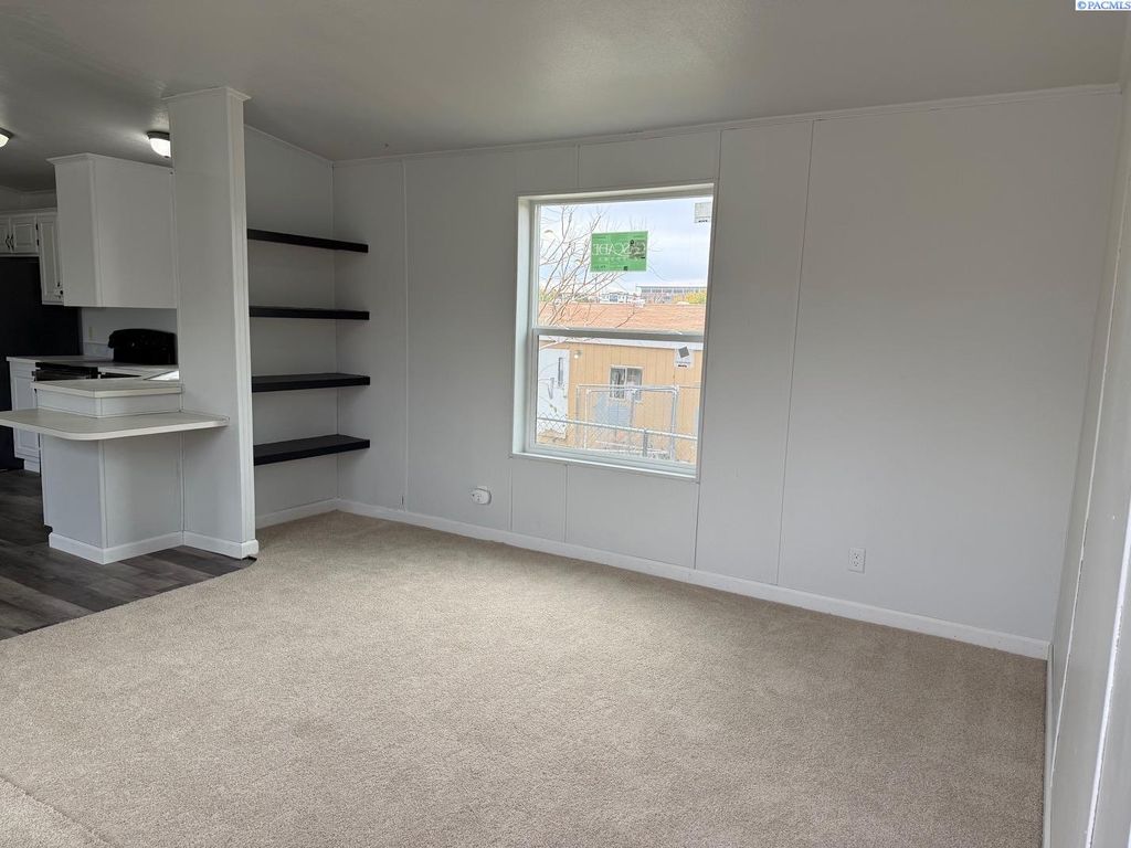 Photo of 2105 N Steptoe St #106, Kennewick, WA 99336 (MLS # 288509)