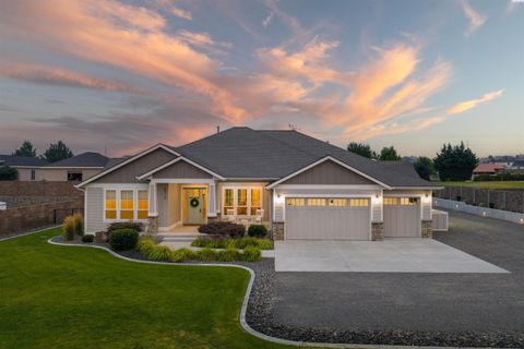 Photo of 84719 E Reata Rd, Kennewick, WA 99338 (MLS # 294949)