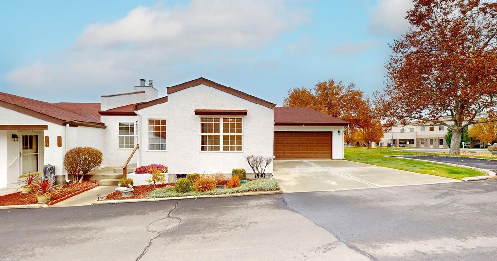 Photo of 510 Boros Court, Richland, WA 99352 (MLS # 288960)