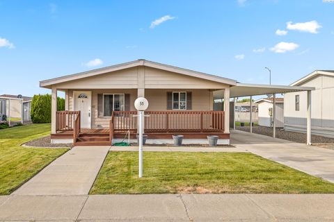 Photo of 312 S Columbia Center Blvd. #51 Blvd, Kennewick, WA 99336 (MLS # 284062)