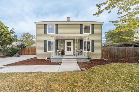 Photo of 1319 Perkins Ave, Richland, WA 99354 (MLS # 292210)