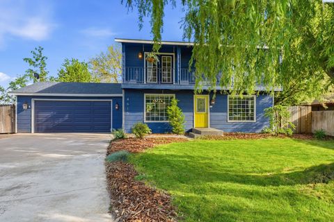 Photo of 4615 E Robin Court, West Richland, WA 99353 (MLS # 292323)