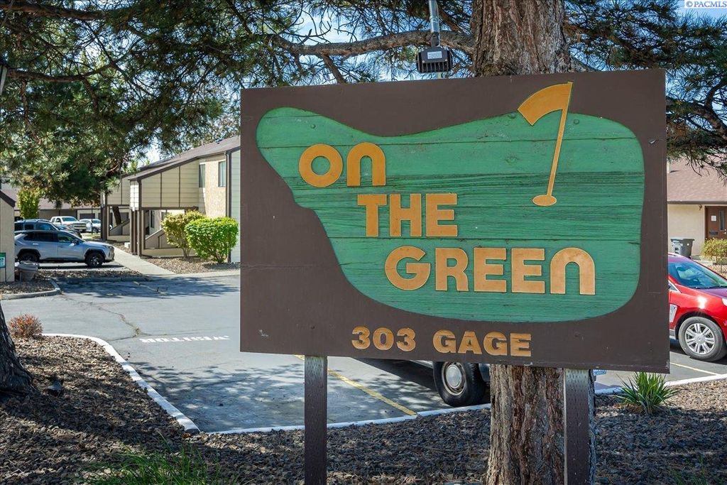 Photo of 303 Gage Blvd #237 Blvd, Richland, WA 99352 (MLS # 289945)