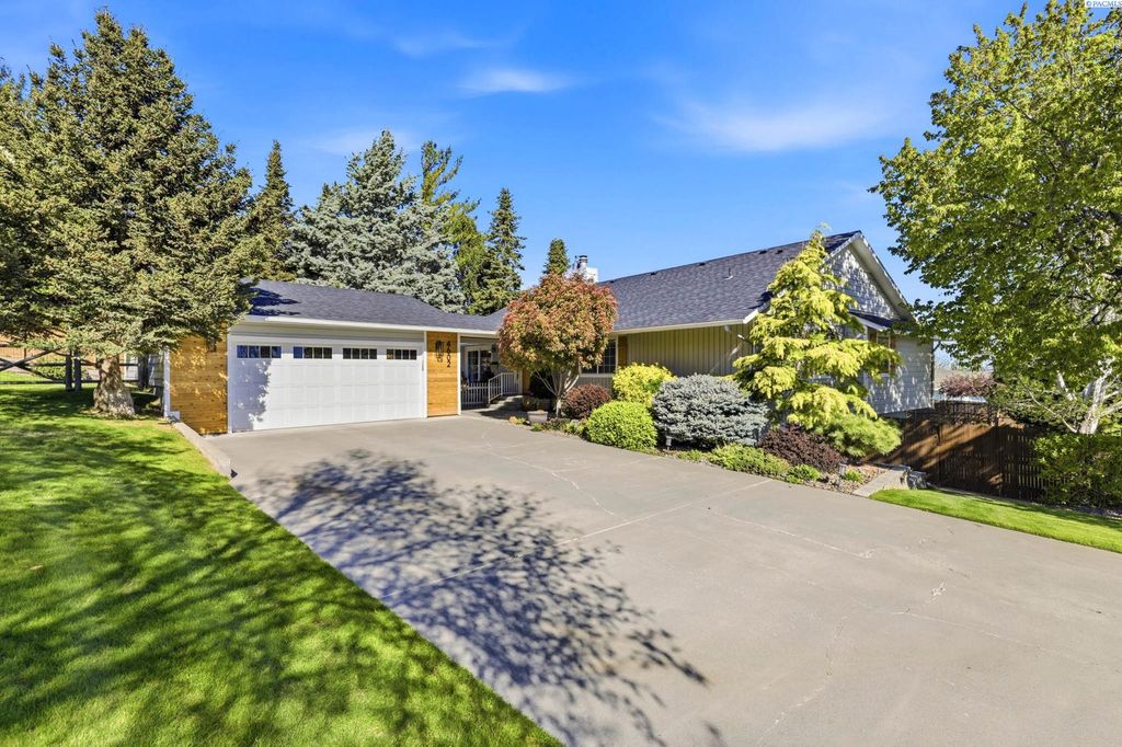 Photo of 4602 S Green Pl, Kennewick, WA 99337 (MLS # 292208)
