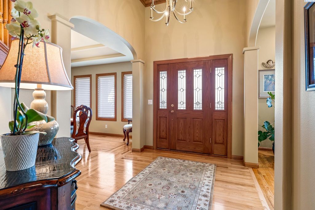 Photo of 4008 S Morain Loop, Kennewick, WA 99337 (MLS # 292106)