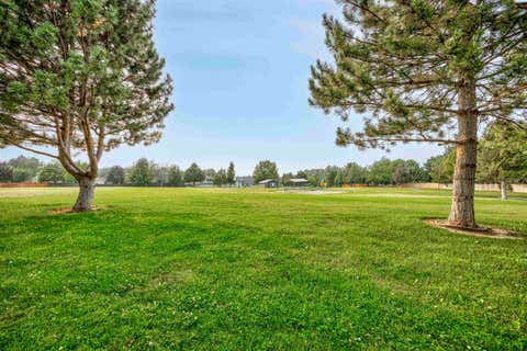 Photo of 4202 S Irby Loop, Kennewick, WA 99337 (MLS # 294970)