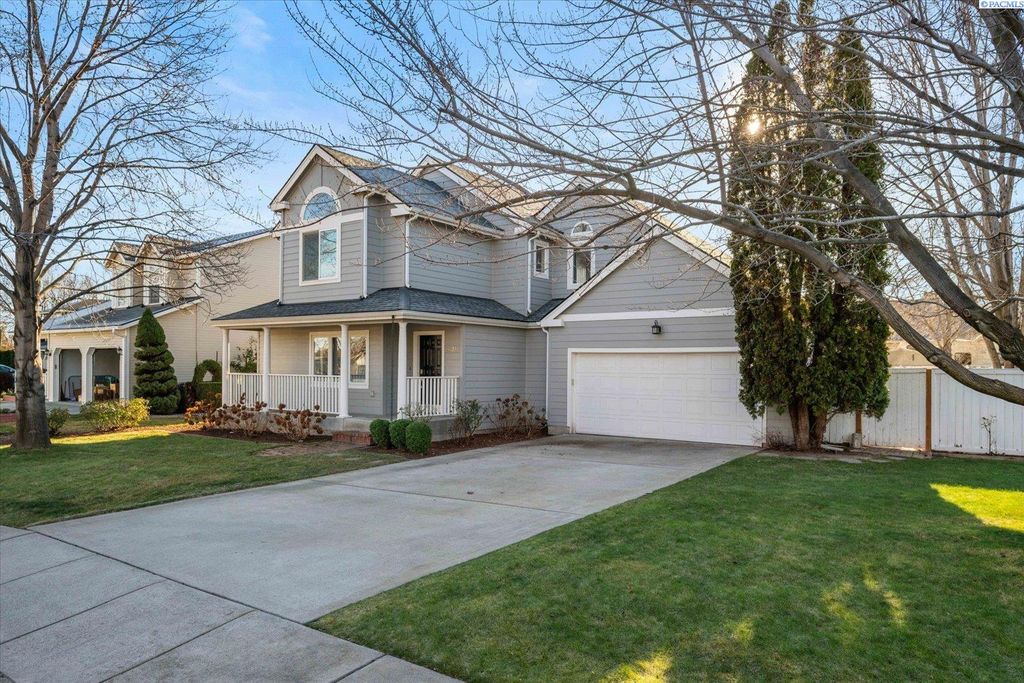 Photo of 1621 W 24th Ave, Kennewick, WA 99337 (MLS # 289661)