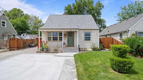 Photo of 29 N Mayfield Street, Kennewick, WA 99336 (MLS # 287773)