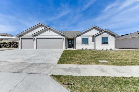 Photo of 6593 W 29th Ct, Kennewick, WA 99338 (MLS # 288073)