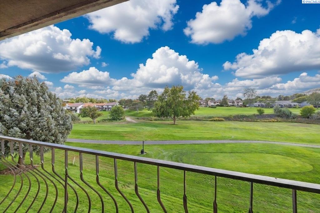 Photo of 303 Gage Blvd #315, Richland, WA 99352 (MLS # 290832)