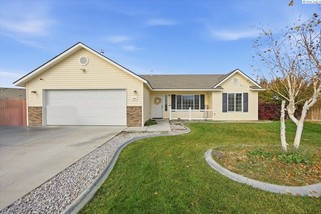 Photo of 5514 Zafra Ct, Pasco, WA 99301 (MLS # 288739)