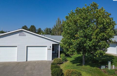 Photo of 1425 SE Fancy Free Dr, Pullman, WA 99163 (MLS # 289781)