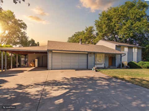 Photo of 2011 18th Ave, Kennewick, WA 99337 (MLS # 294547)
