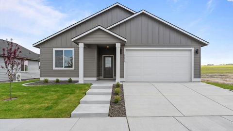 Photo of 2956 Tarragon Avenue, Richland, WA 99352 (MLS # 288726)