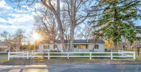 Photo of 59202 N River Road, Benton City, WA 99320 (MLS # 289031)