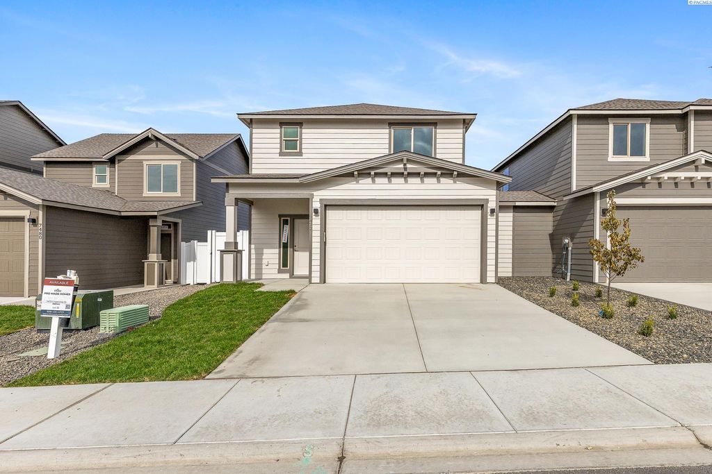 Photo of 7472 Grapevine Ct, West Richland, WA 99353 (MLS # 289936)