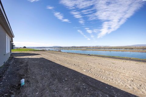 Photo of 161 Riviera Drive, Pasco, WA 99301 (MLS # 287971)