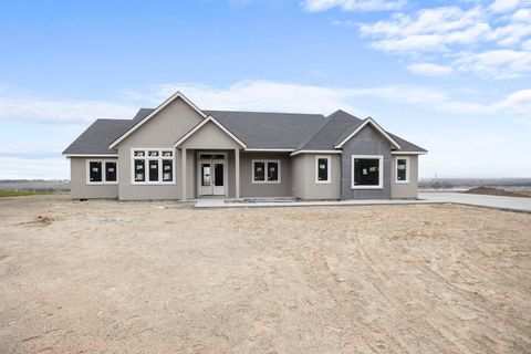 Photo of 161 Riviera Drive, Pasco, WA 99301 (MLS # 287971)