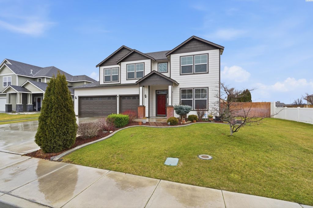 Photo of 5116 Lucena Dr, Pasco, WA 99301 (MLS # 290754)