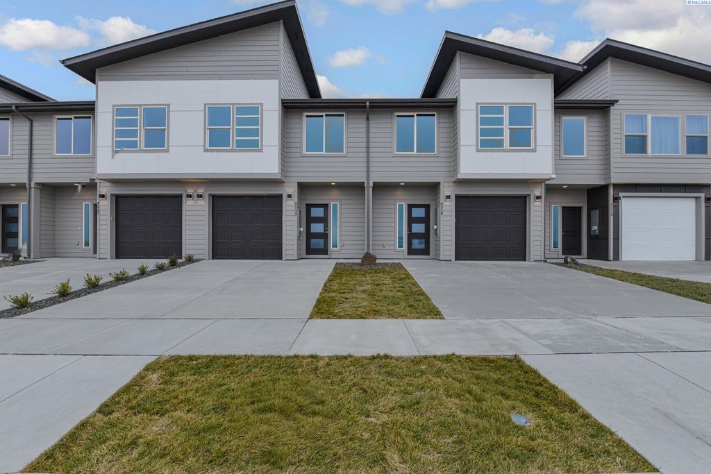 Photo of 4533 Road 114, Pasco, WA 99301 (MLS # 290078)