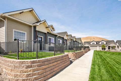 Photo of 4484 Conifer St, West Richland, WA 99353 (MLS # 293970)