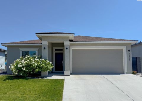 Photo of 2452 Brodie Lane, Richland, WA 99352 (MLS # 294488)