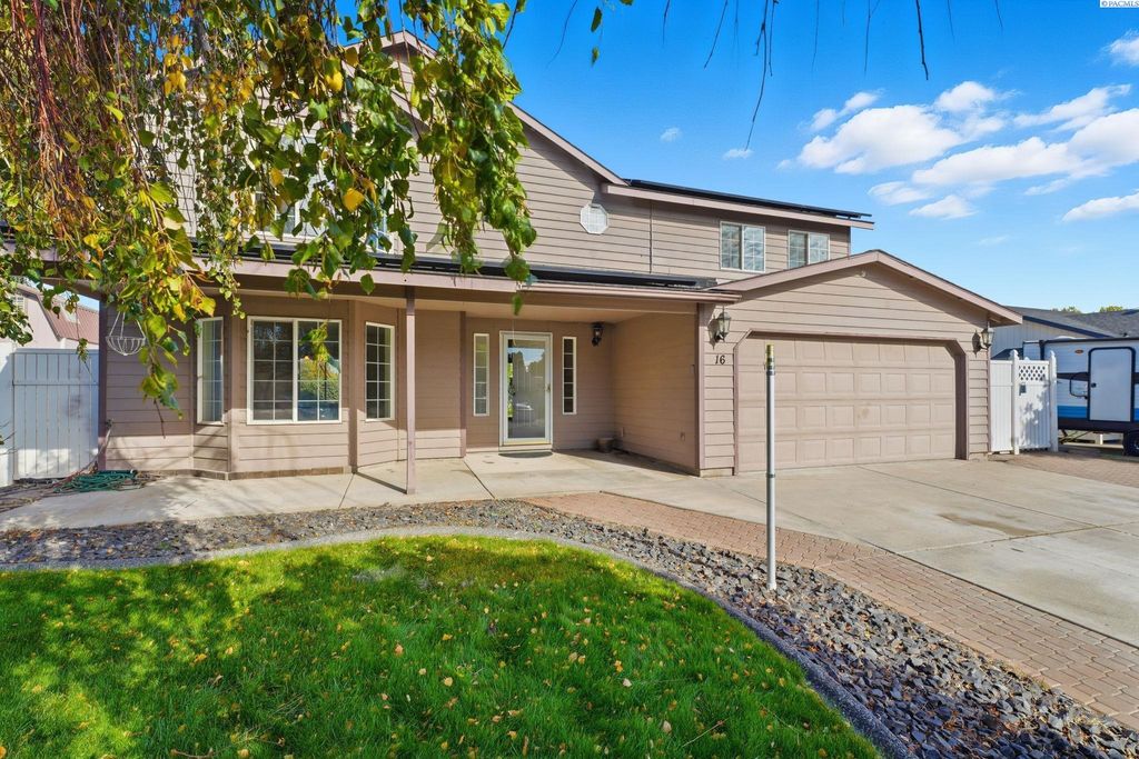 Photo of 16 W 48th Ave, Kennewick, WA 99337 (MLS # 288440)