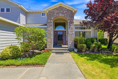 Photo of 2915 Sonoran Ct, Richland, WA 99354 (MLS # 293842)