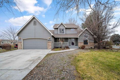 Photo of 45102 E Alderbrook Ct, West Richland, WA 99353 (MLS # 290281)
