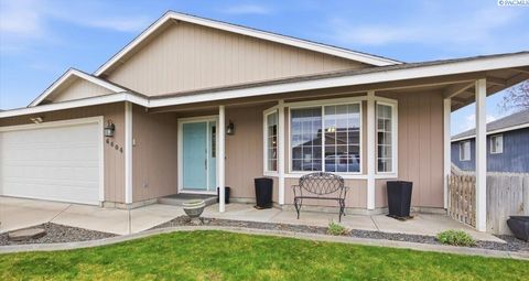 Photo of 6604 Gehrig Dr, Pasco, WA 99301 (MLS # 291210)