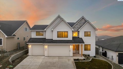 Photo of 2354 Waterhill, Richland, WA 99352 (MLS # 290499)