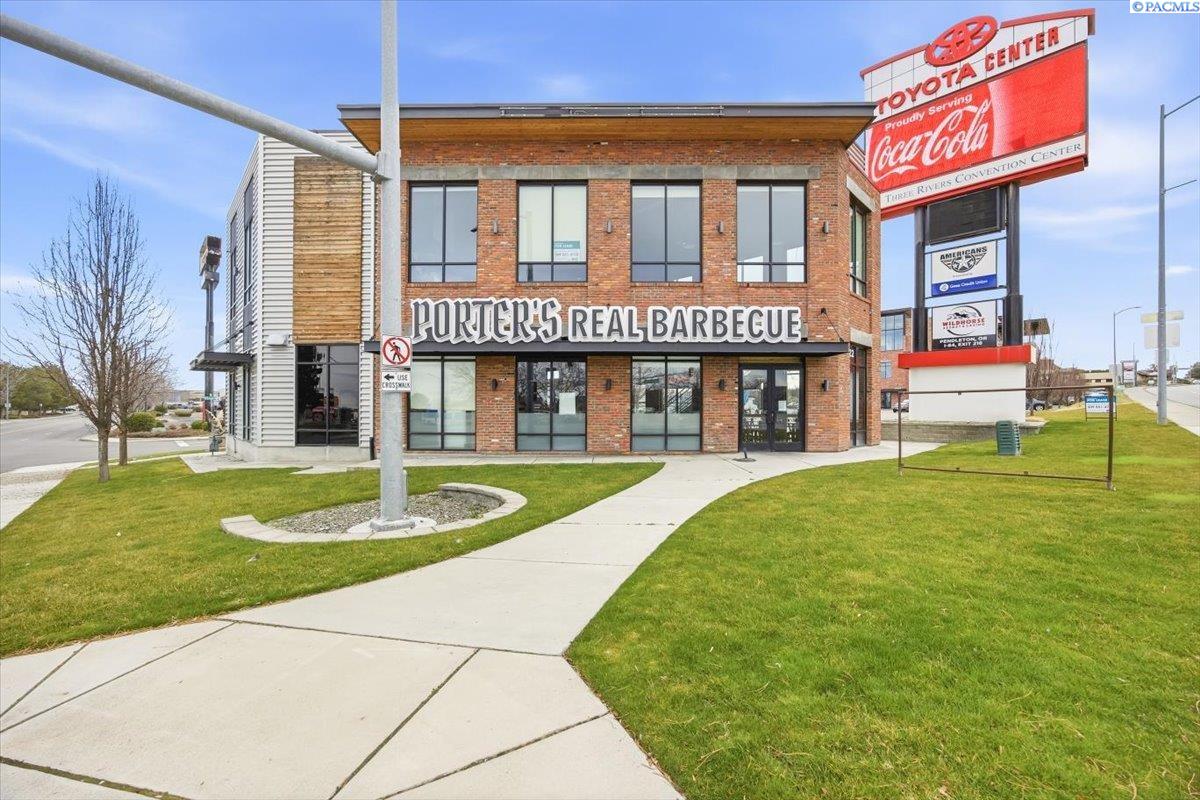 Photo 1 of 30 — 1022 N Columbia Center Blvd Unit 210, Kennewick, WA 99336