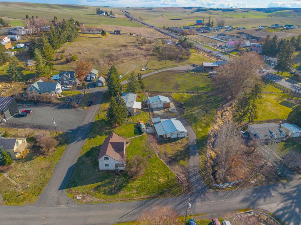 Photo of 204 E Church Street, Uniontown, WA 99179 (MLS # 291153)