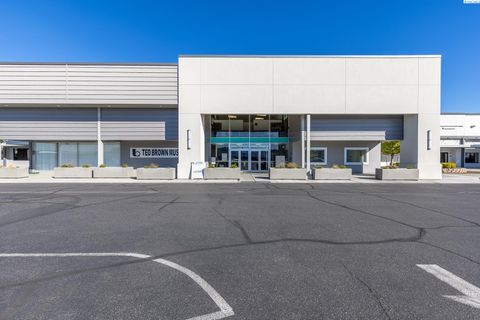 Photo of 2600 N Columbia Center Boulevard #100, Kennewick, WA 99336 (MLS # 288081)