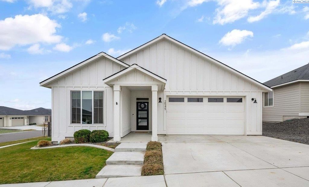 Photo of 2545 Morris Ave, Richland, WA 99352 (MLS # 290555)