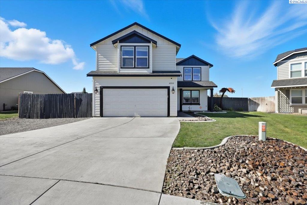Photo of 6310 Maryhill Ln, Pasco, WA 99301 (MLS # 288093)