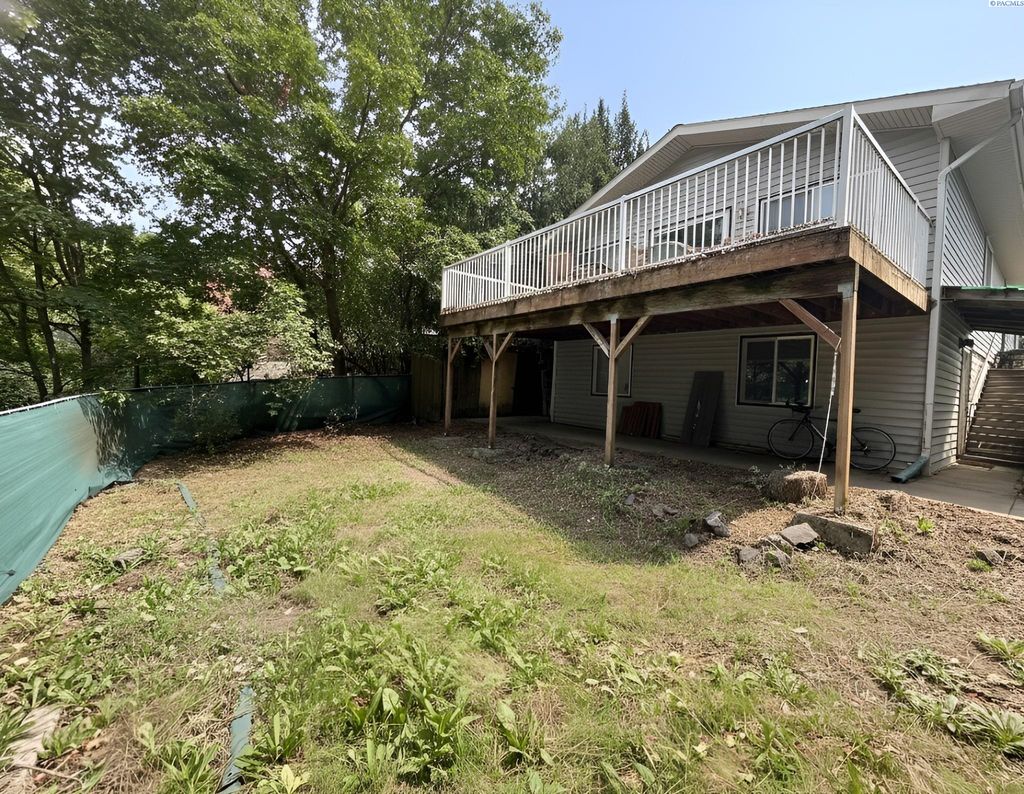 Photo of 305 SE Jackson St, Pullman, WA 99163 (MLS # 290840)