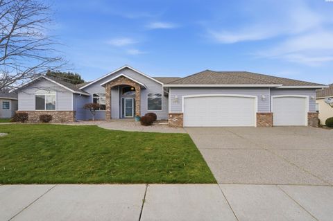 Photo of 3632 S Green St, Kennewick, WA 99337 (MLS # 291117)