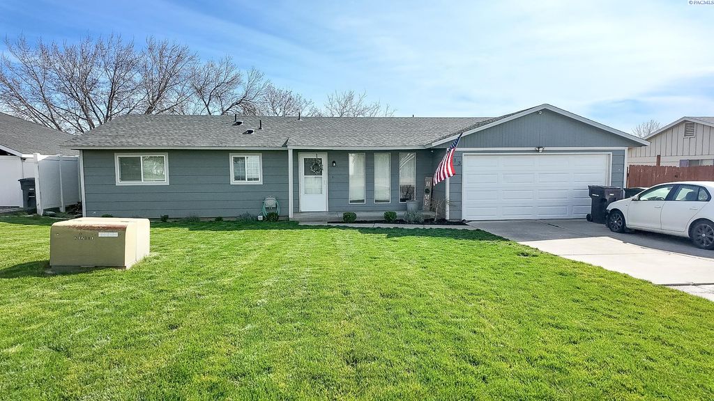 Photo of 213 S 76th Avenue, Yakima, WA 98908 (MLS # 291495)