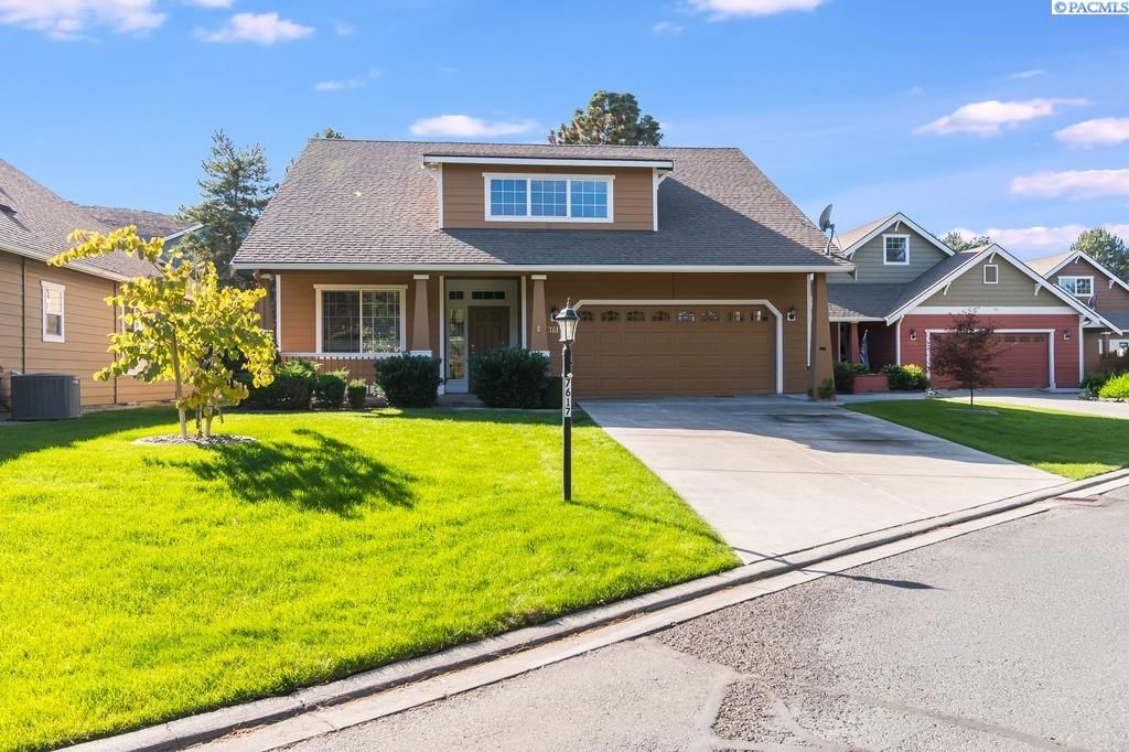 Photo of 7617 W 20th Avenue, Kennewick, WA 99338 (MLS # 288437)