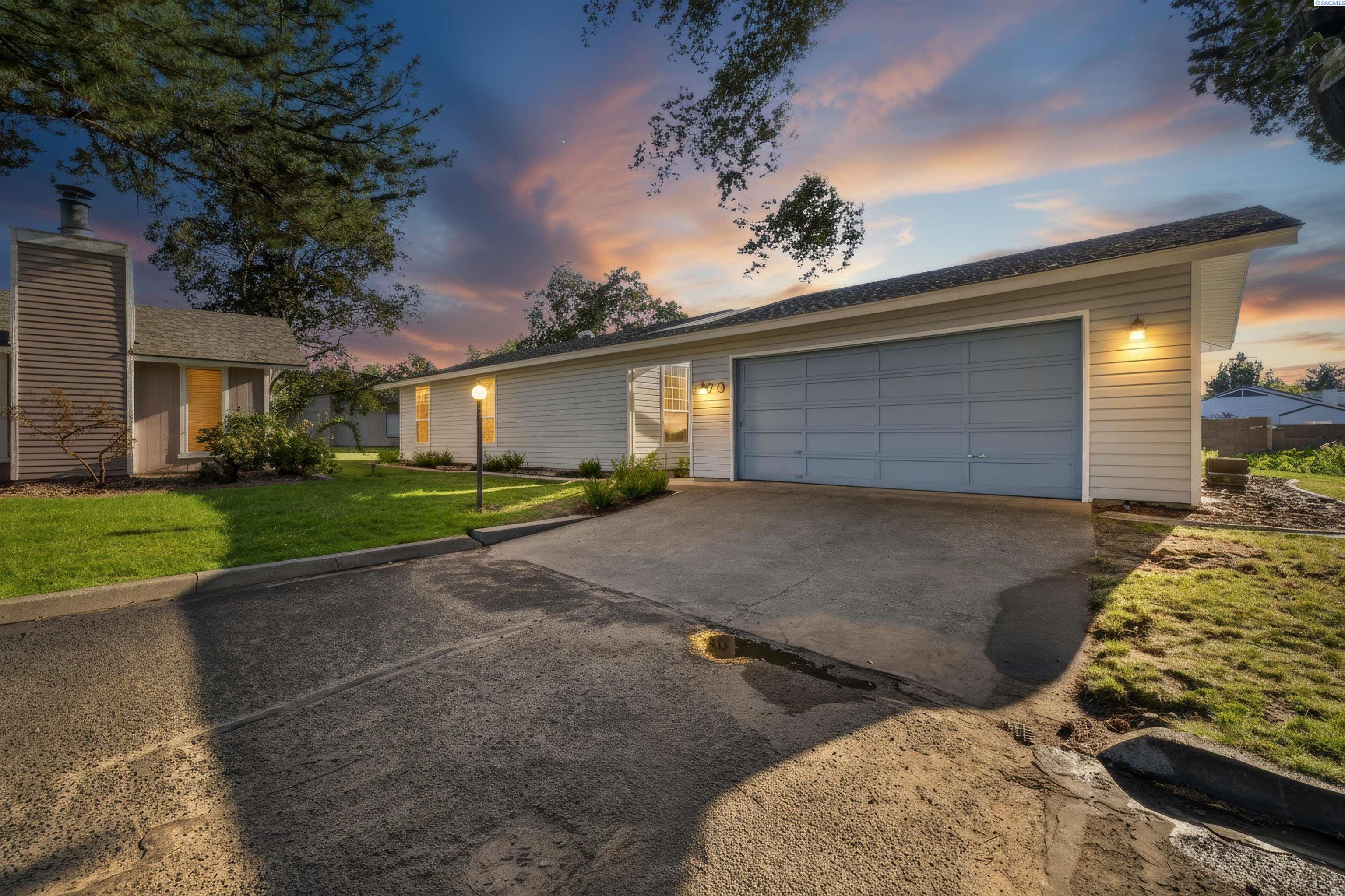 Photo 1 of 44 — 470 Mainmast Ct., Richland, WA 99354