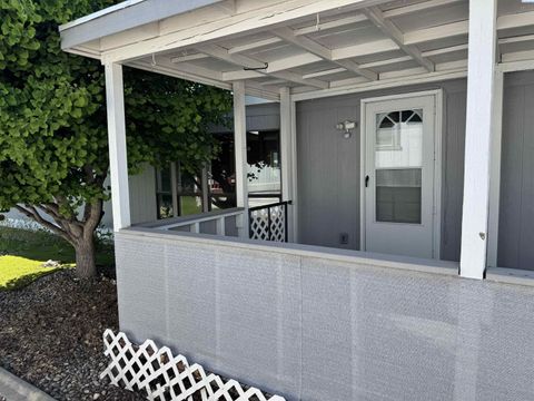 Photo of 7901 W Clearwater #124 Ave, Kennewick, WA 99336 (MLS # 292680)
